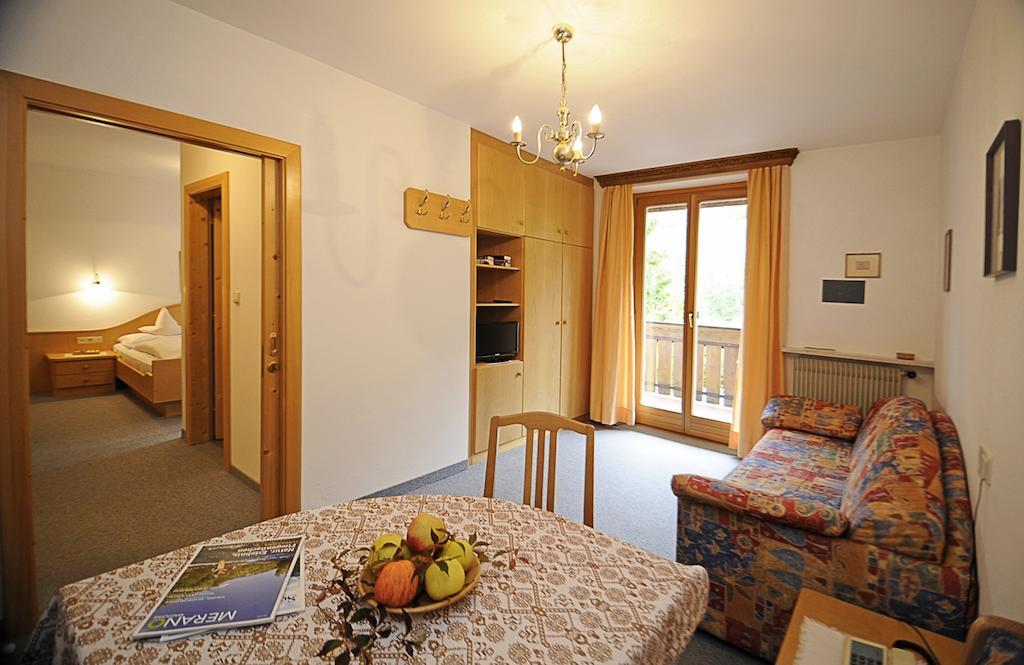 Pension Laurin Schenna Extérieur photo